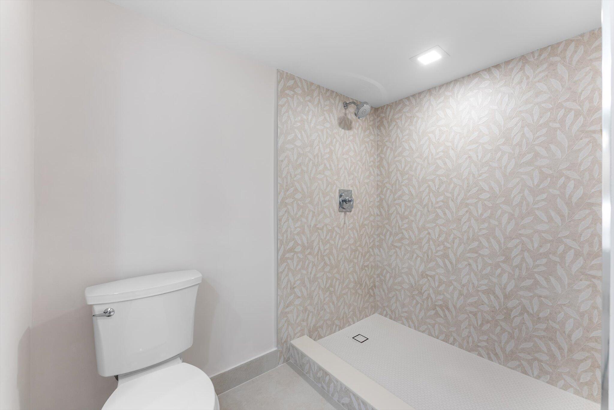 6562 Boca Del Mar Drive 222