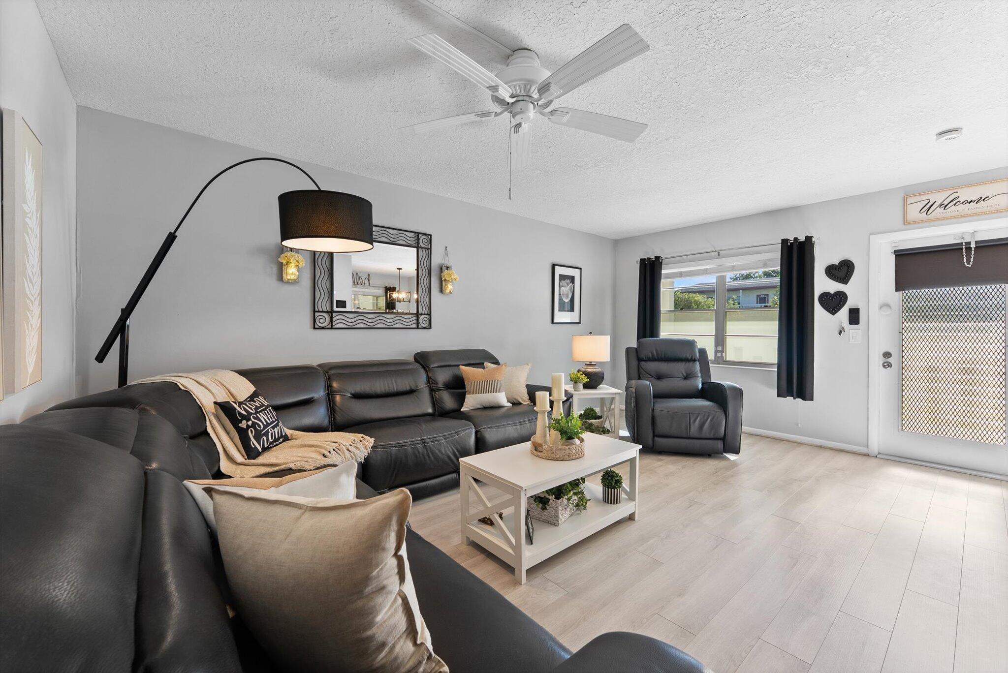 151 Fanshaw D