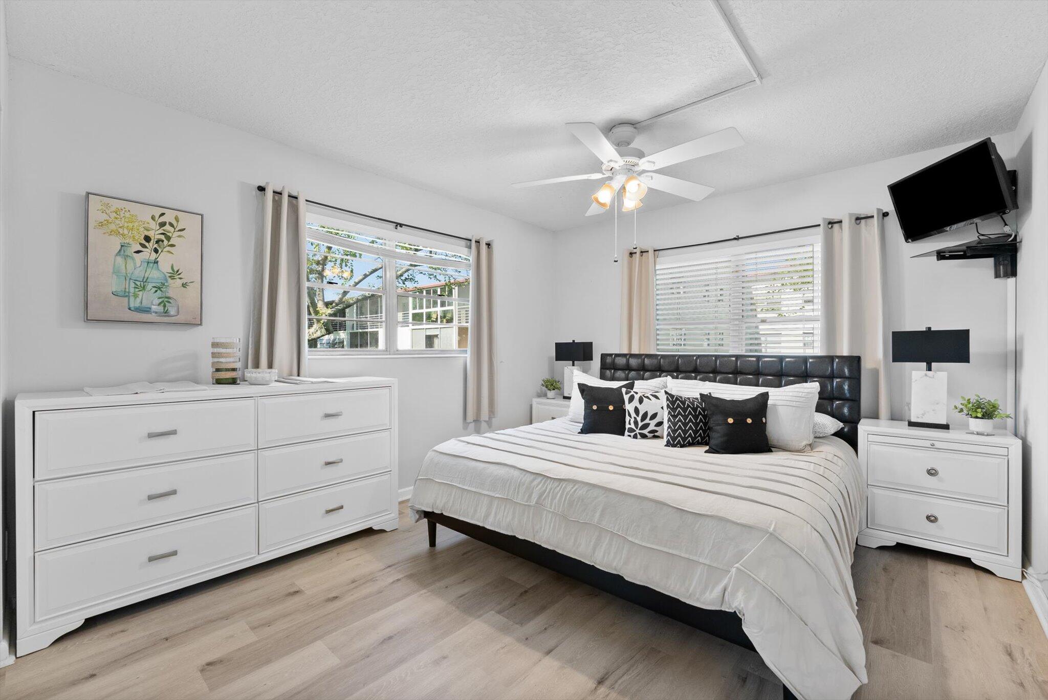 151 Fanshaw D