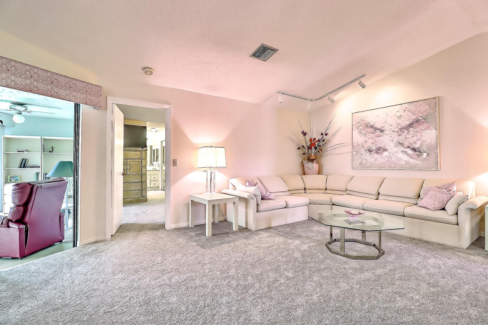 2594 NW 12th Street