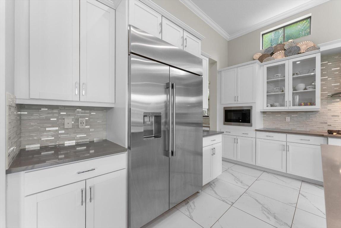 8195 Grand Prix Lane