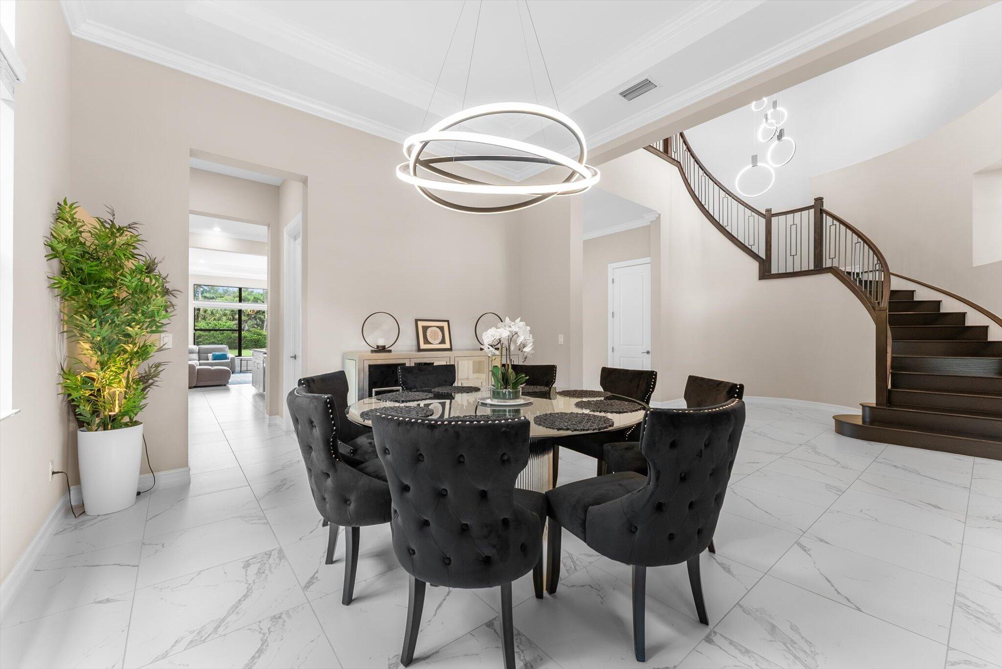 8195 Grand Prix Lane