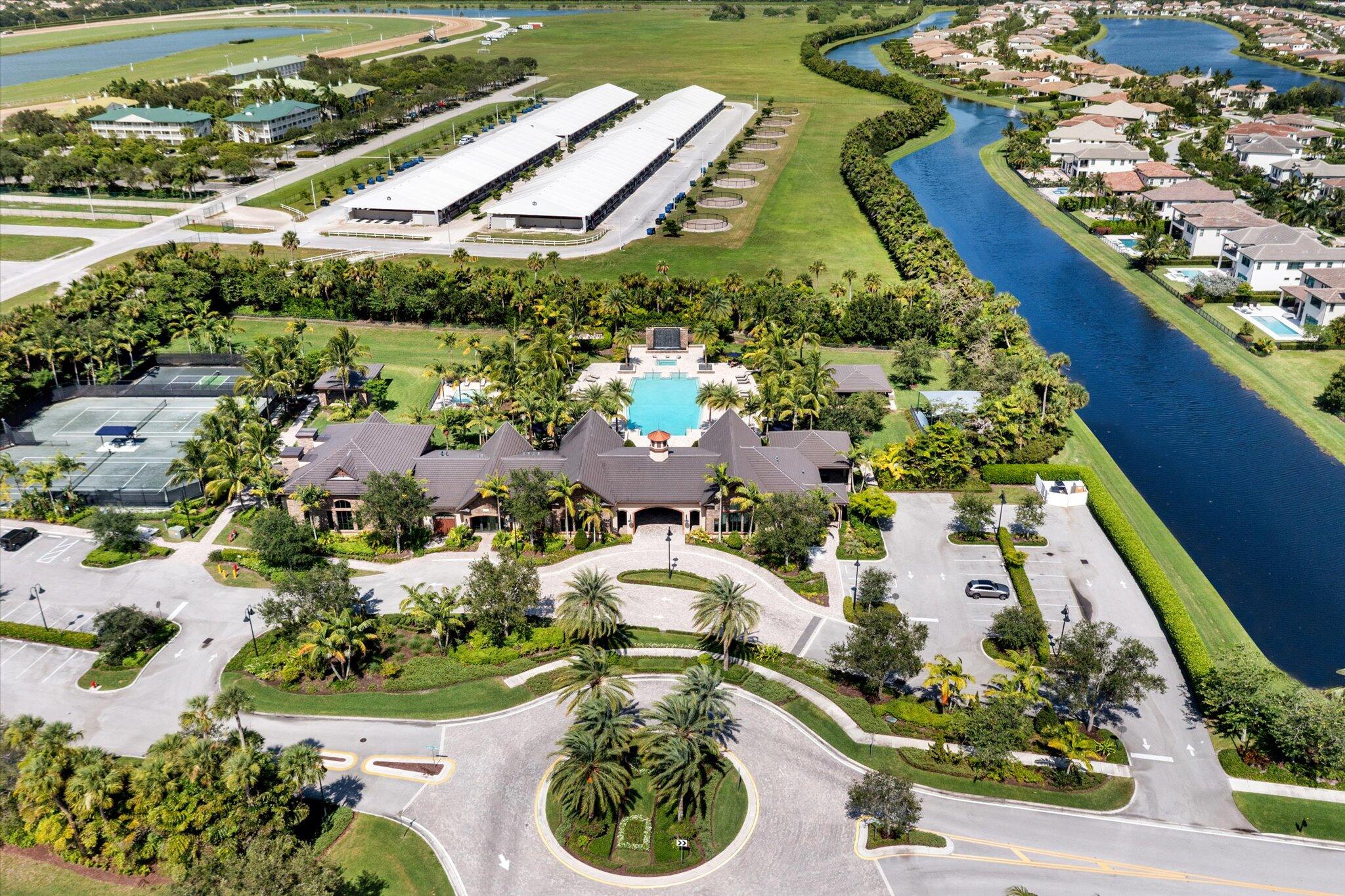 8195 Grand Prix Lane