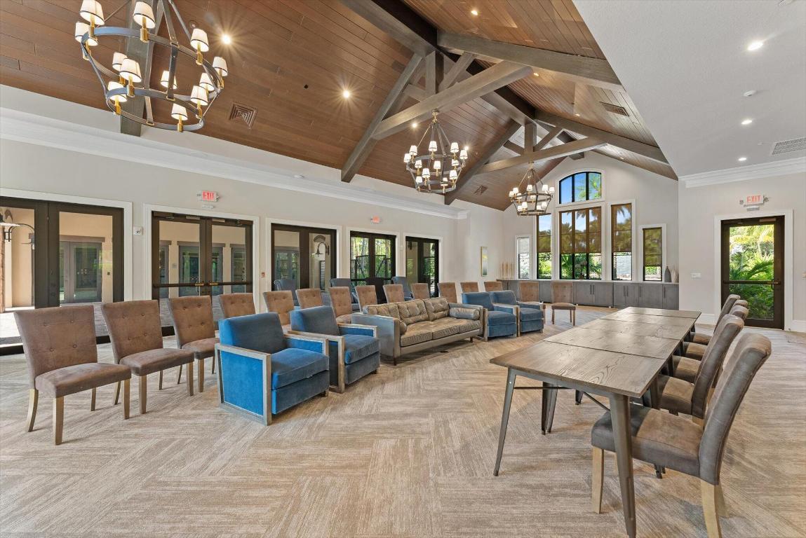 8195 Grand Prix Lane