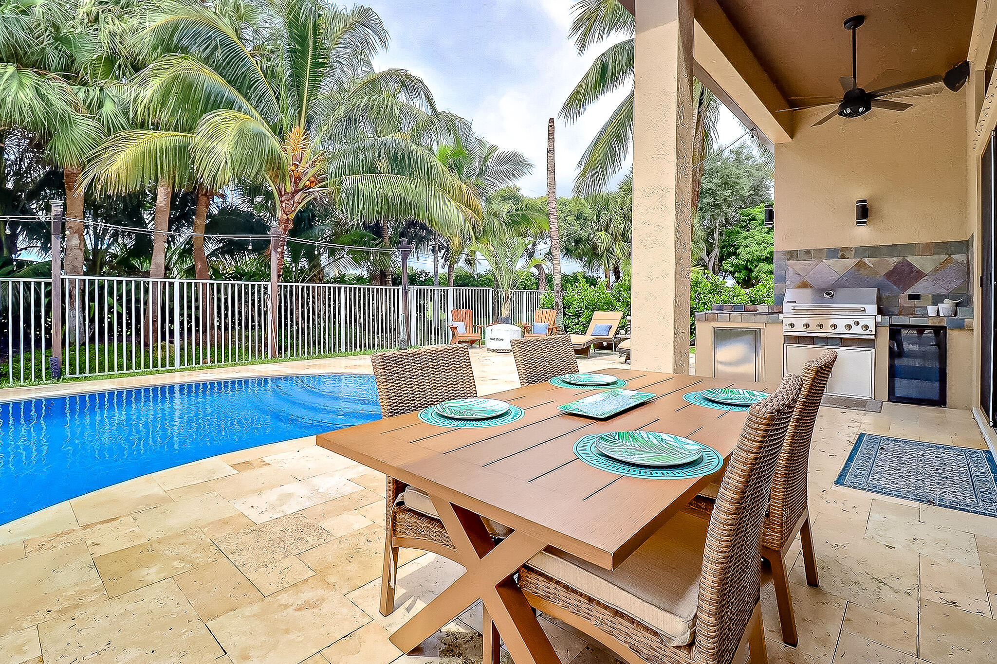 1289 Beacon Circle