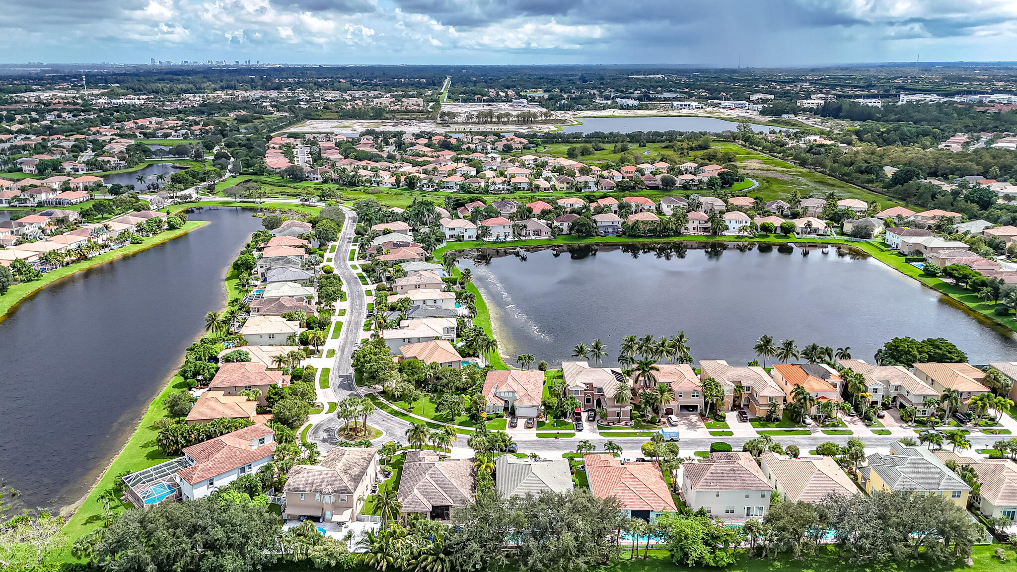 1289 Beacon Circle