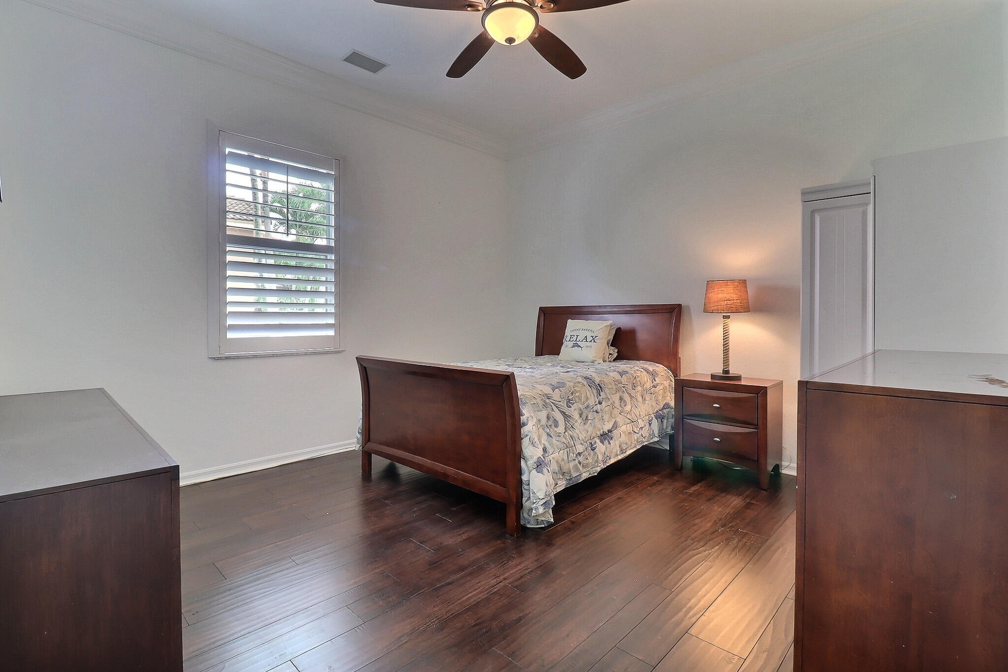 1289 Beacon Circle