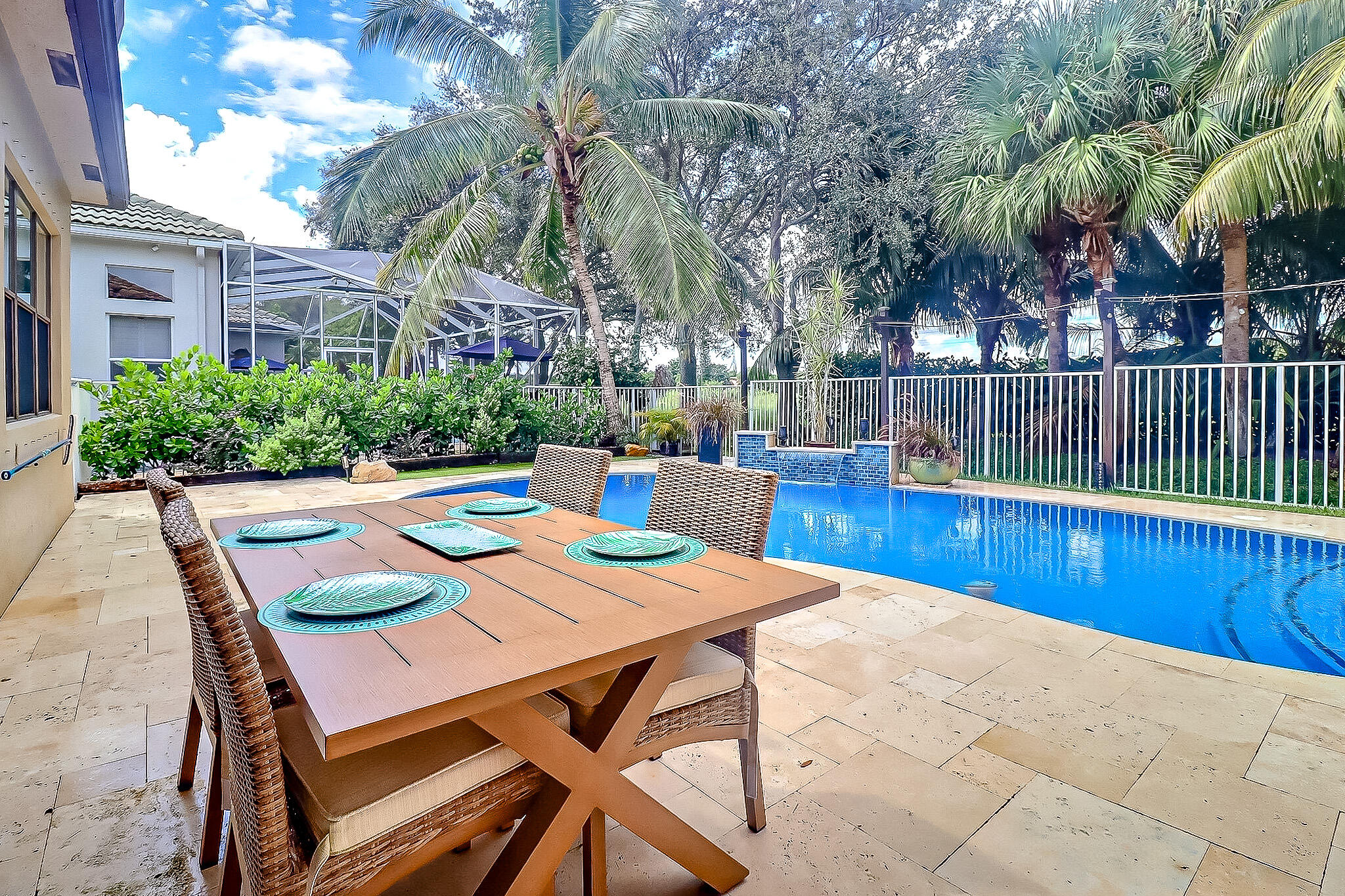 1289 Beacon Circle