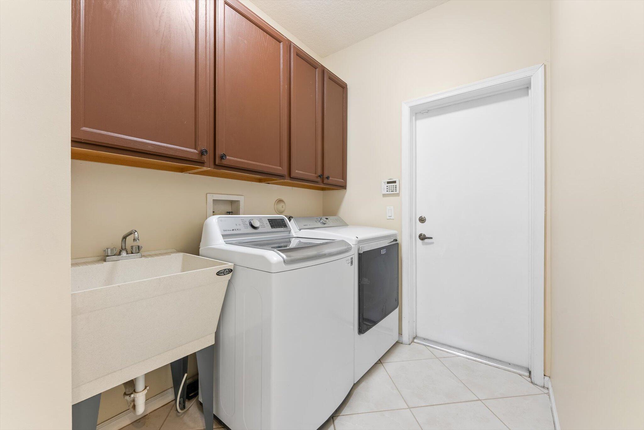 12348 Clearfalls Drive