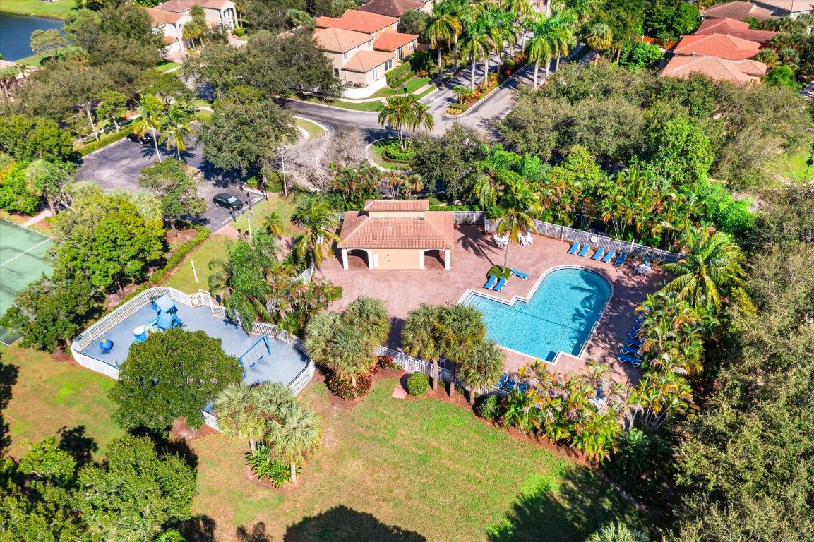 5049 Sancerre Circle