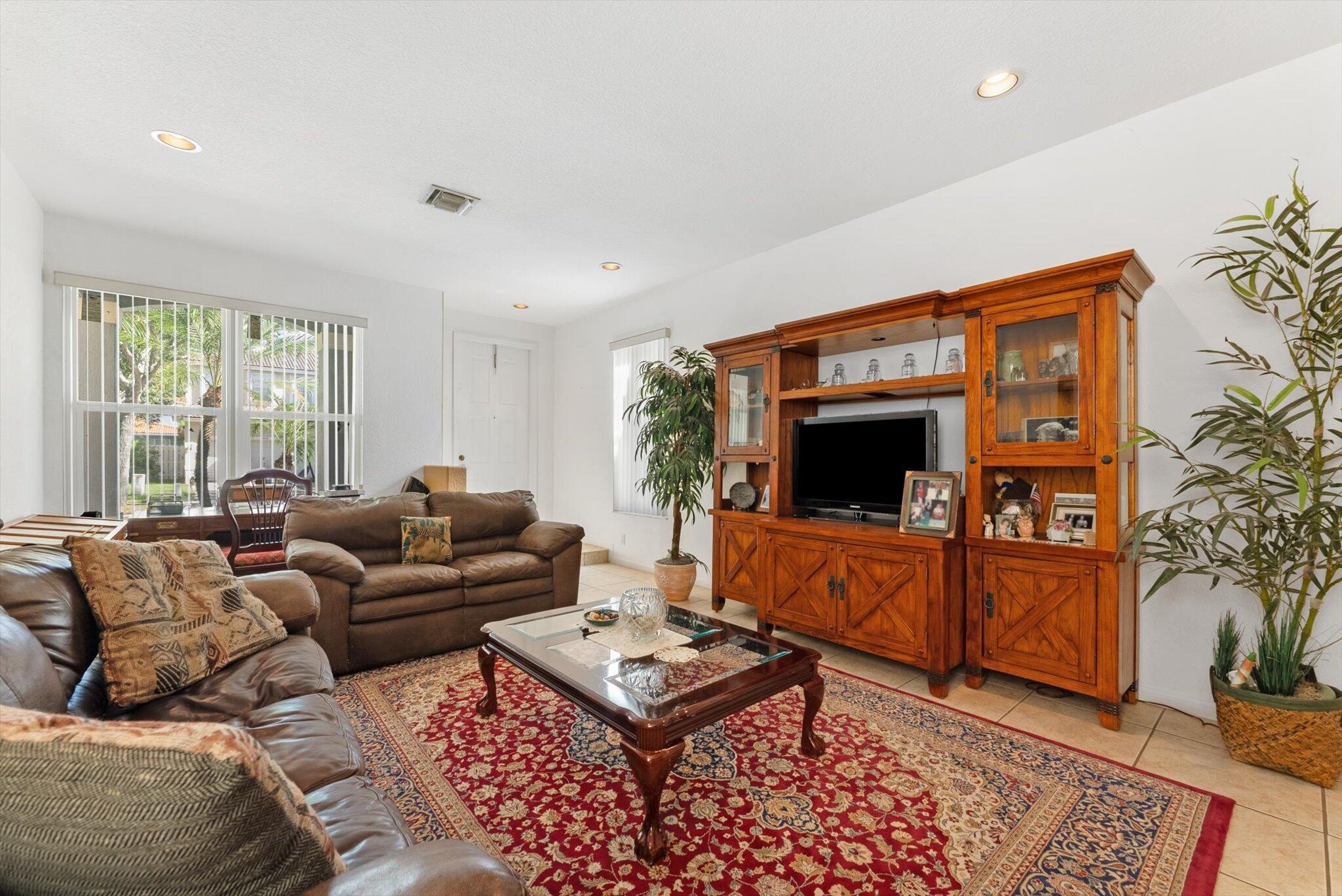 5049 Sancerre Circle