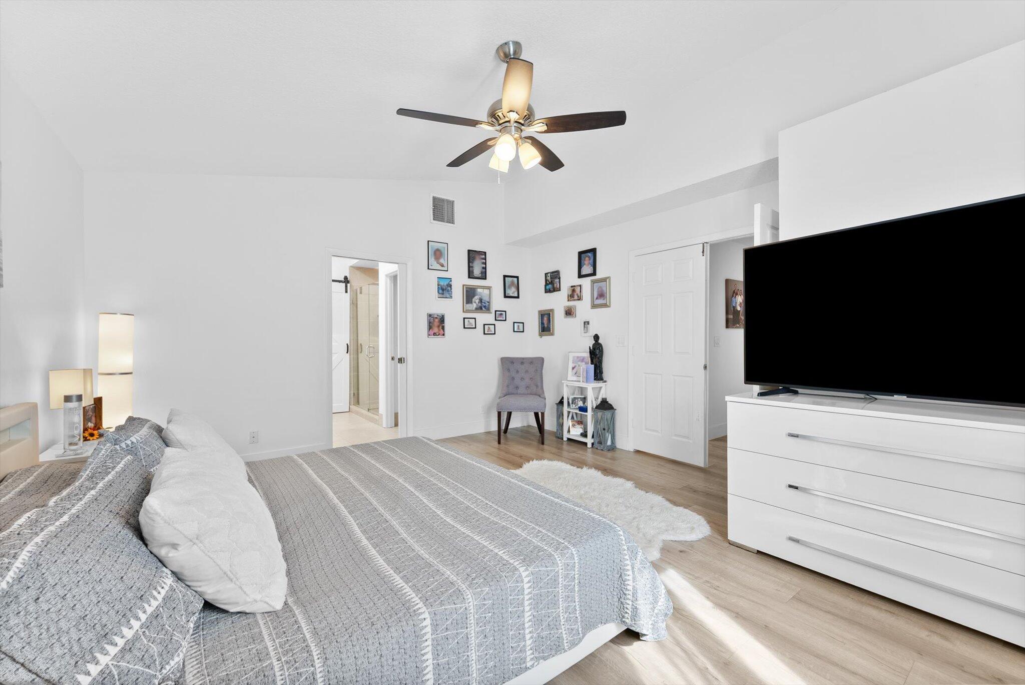 1701 NW 107th Terrace