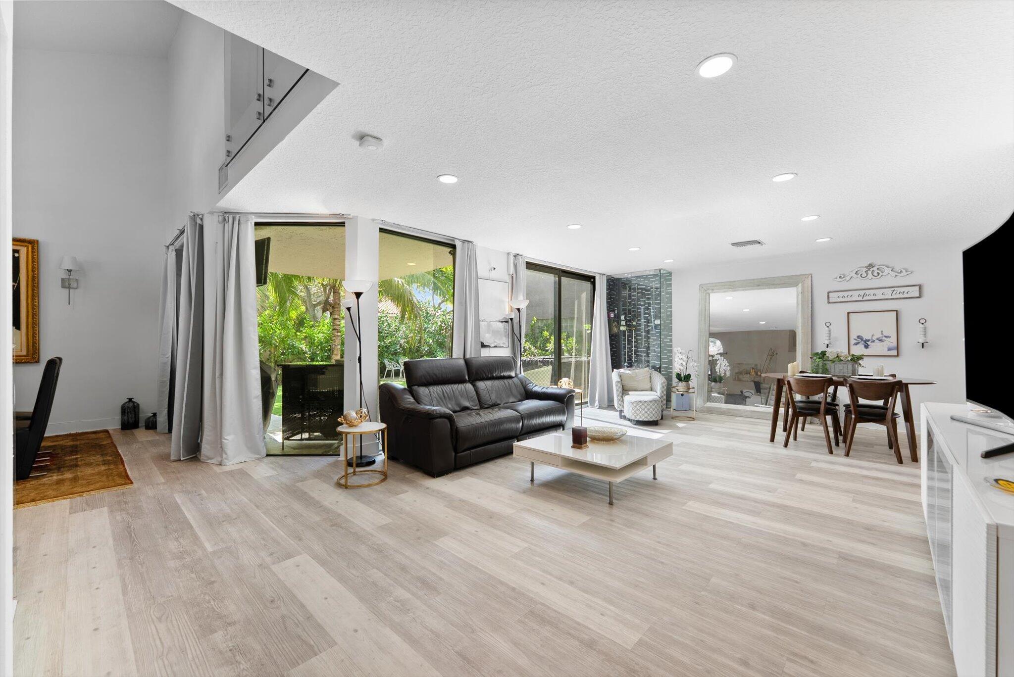 1701 NW 107th Terrace