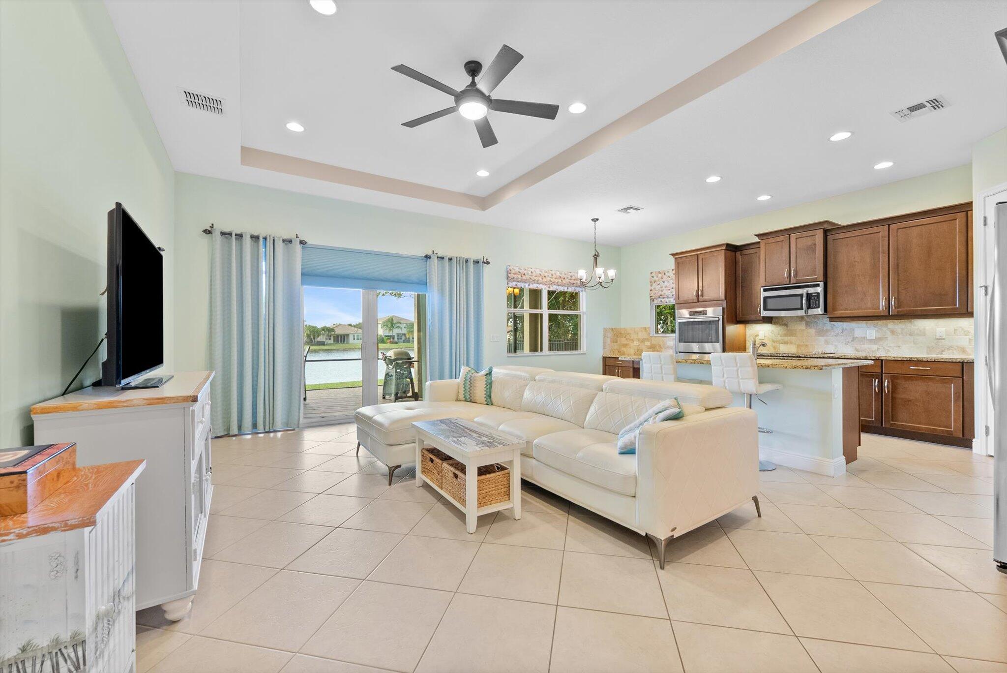 2930 Bellarosa Circle