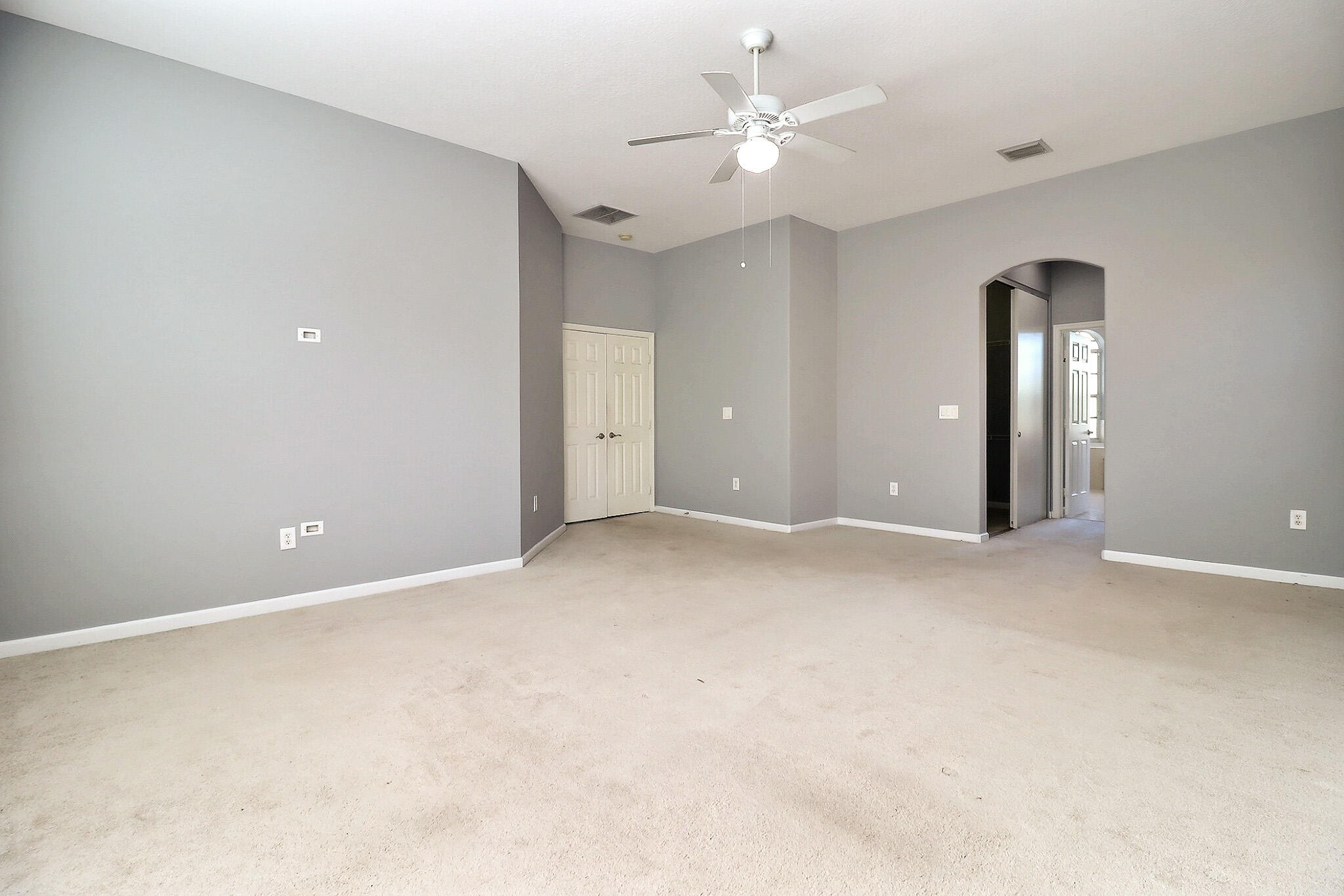 9814 Shepard Place