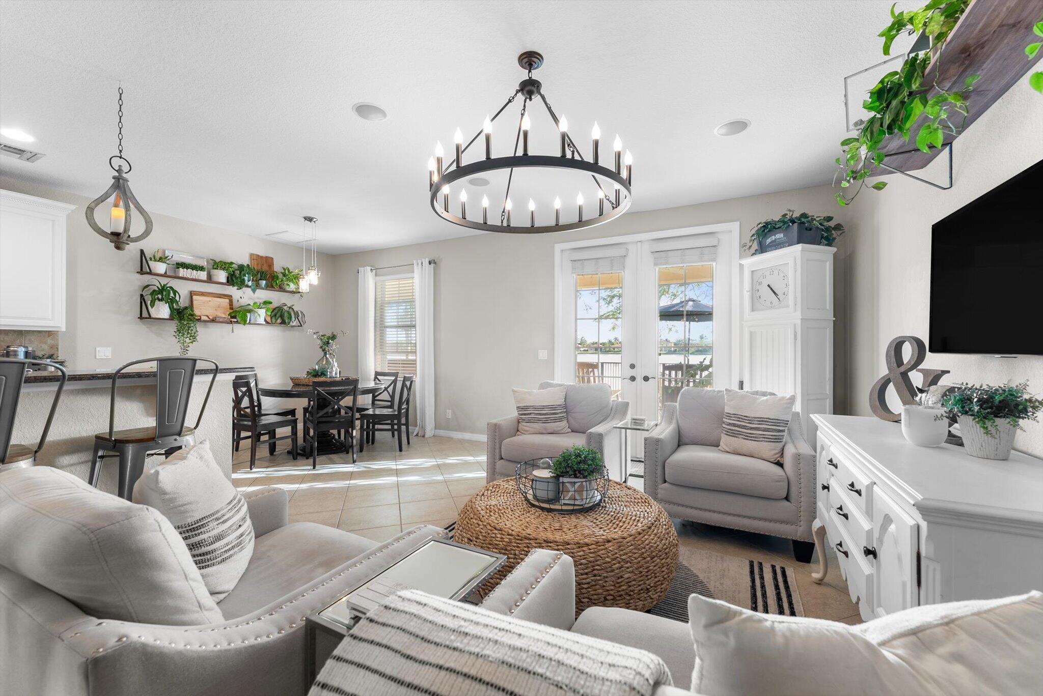 10712 Willow Oak Court