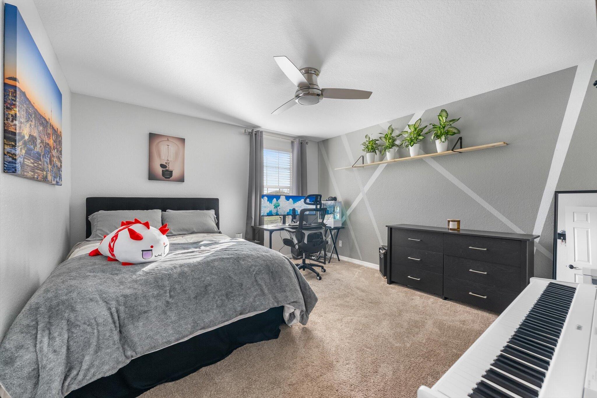 10712 Willow Oak Court