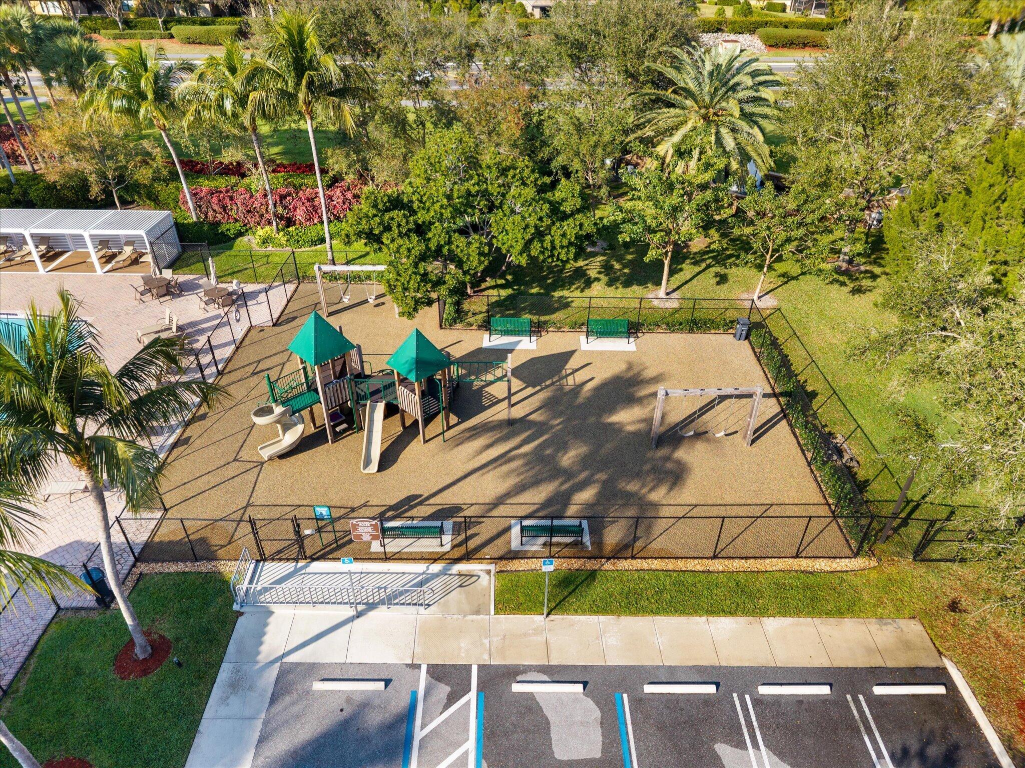 10712 Willow Oak Court