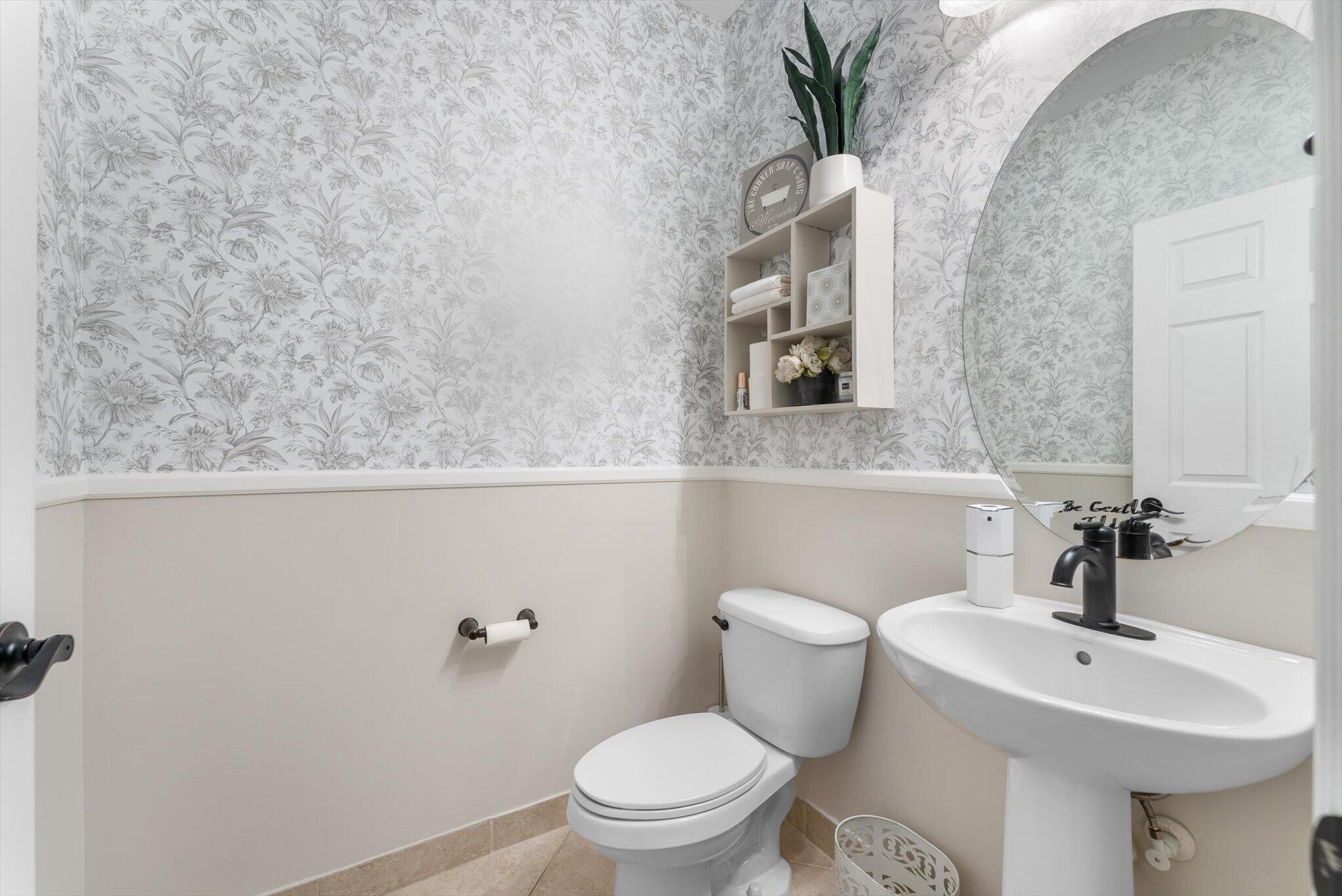 10712 Willow Oak Court