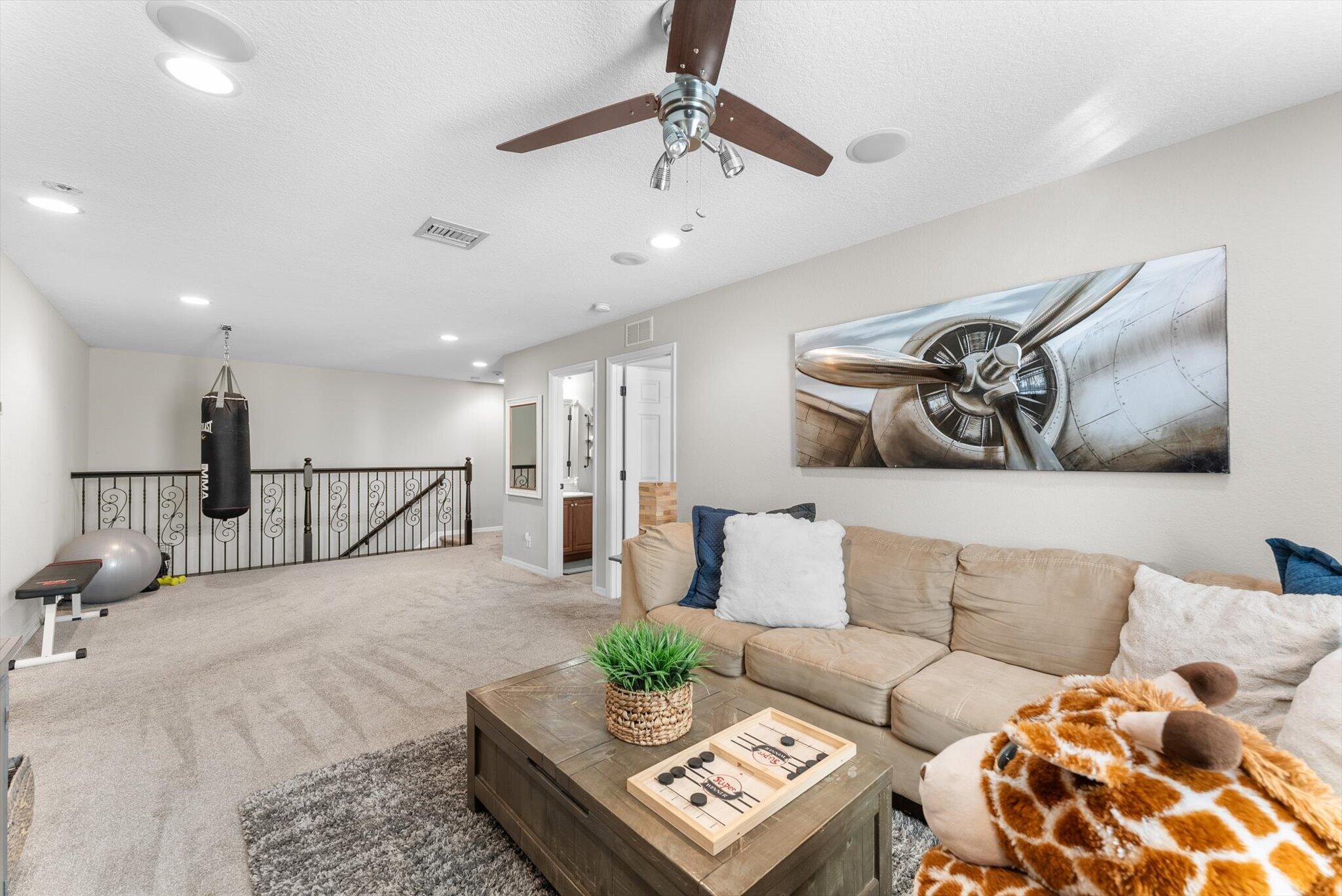 10712 Willow Oak Court