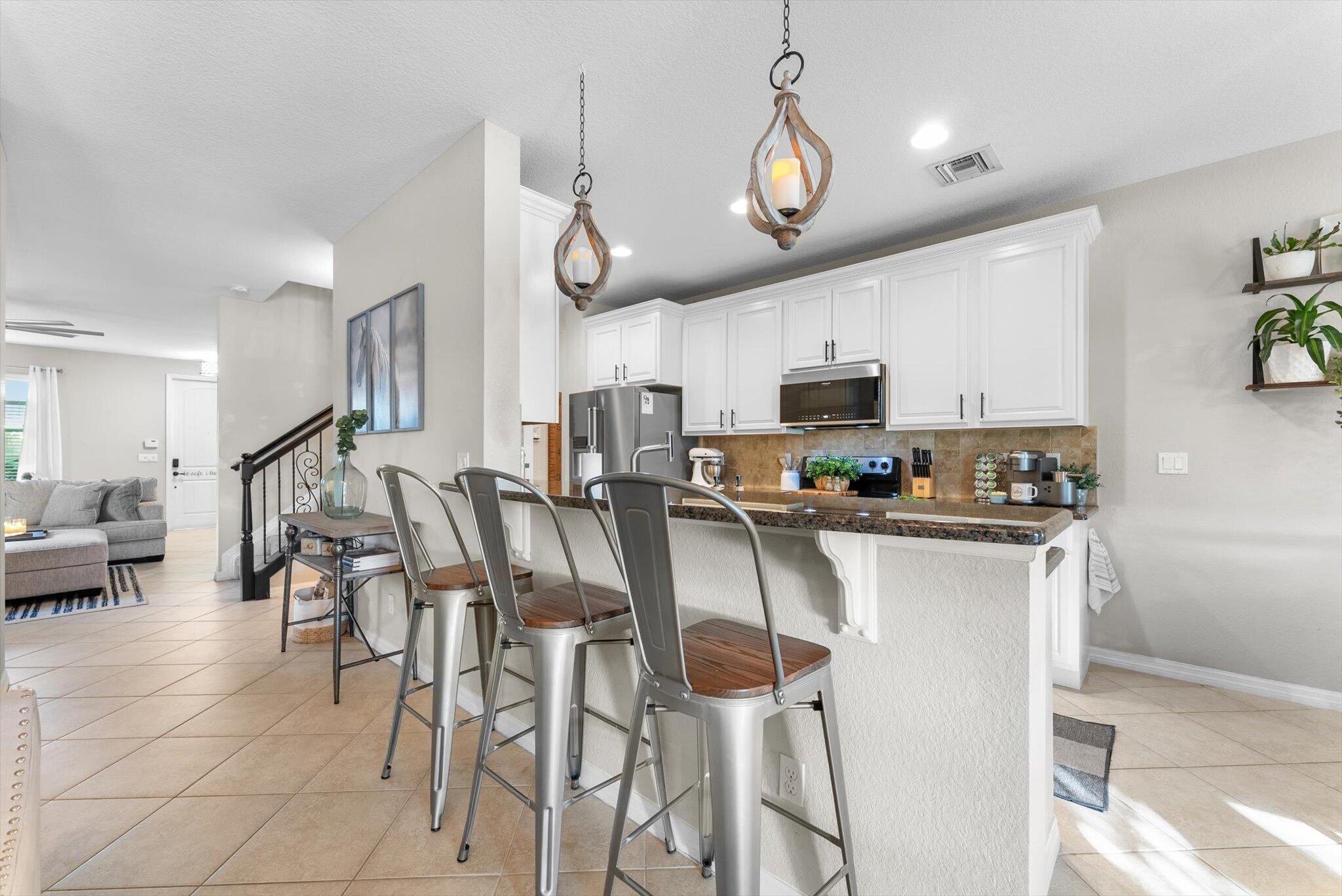 10712 Willow Oak Court