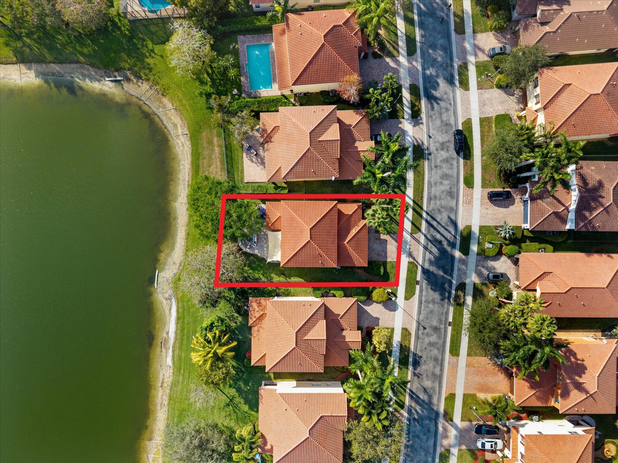 10712 Willow Oak Court