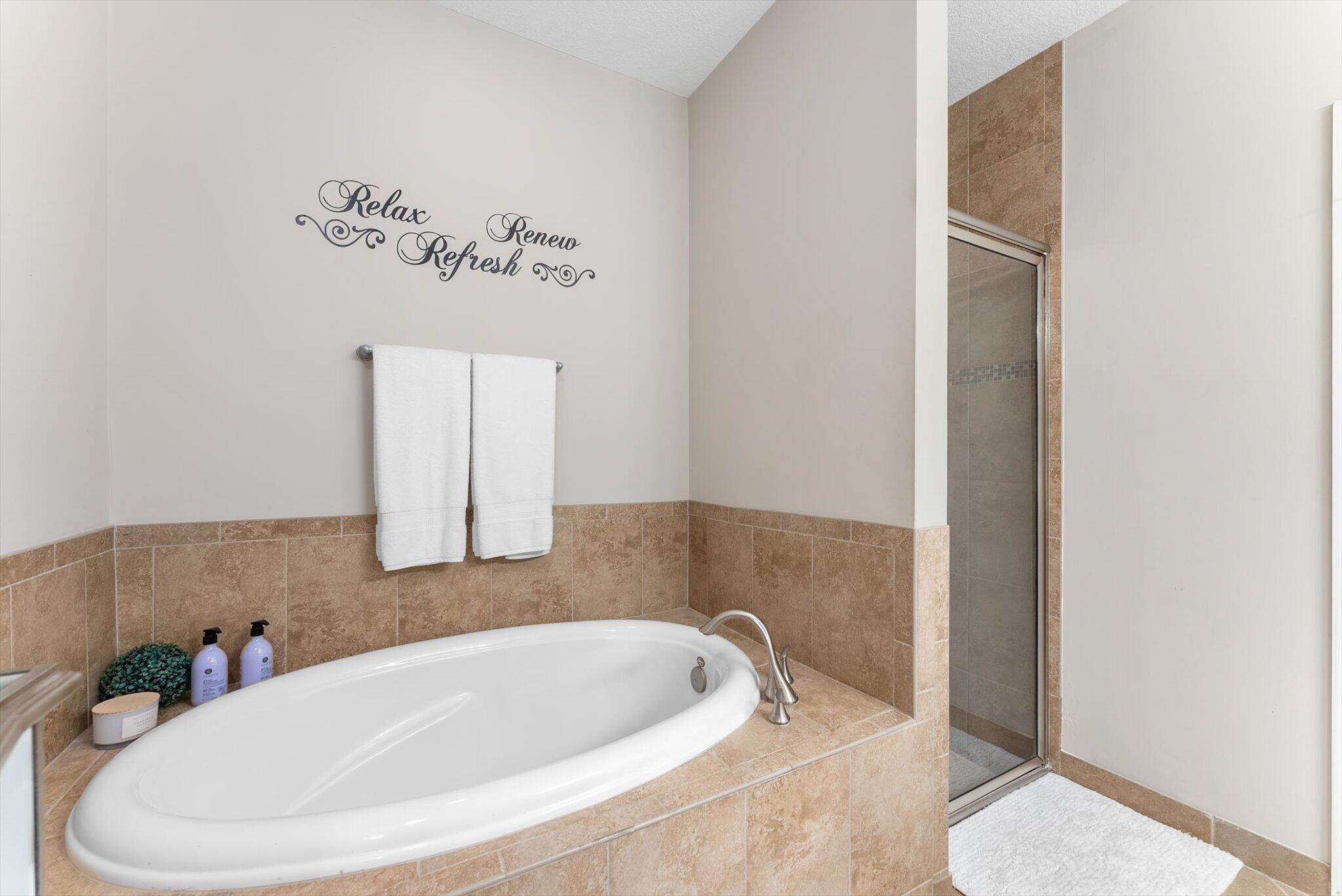 10712 Willow Oak Court