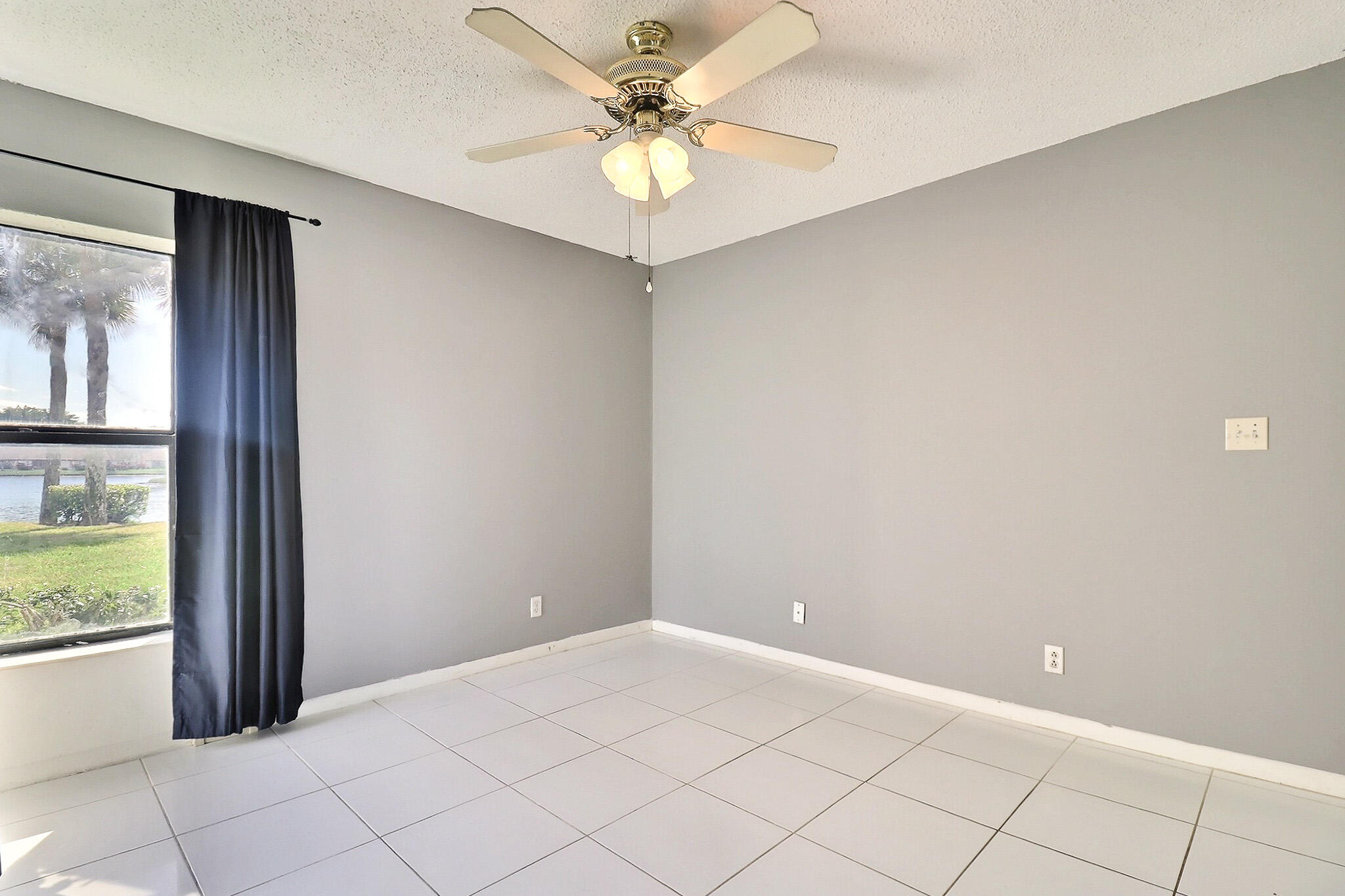 8577 Boca Glades Boulevard W D