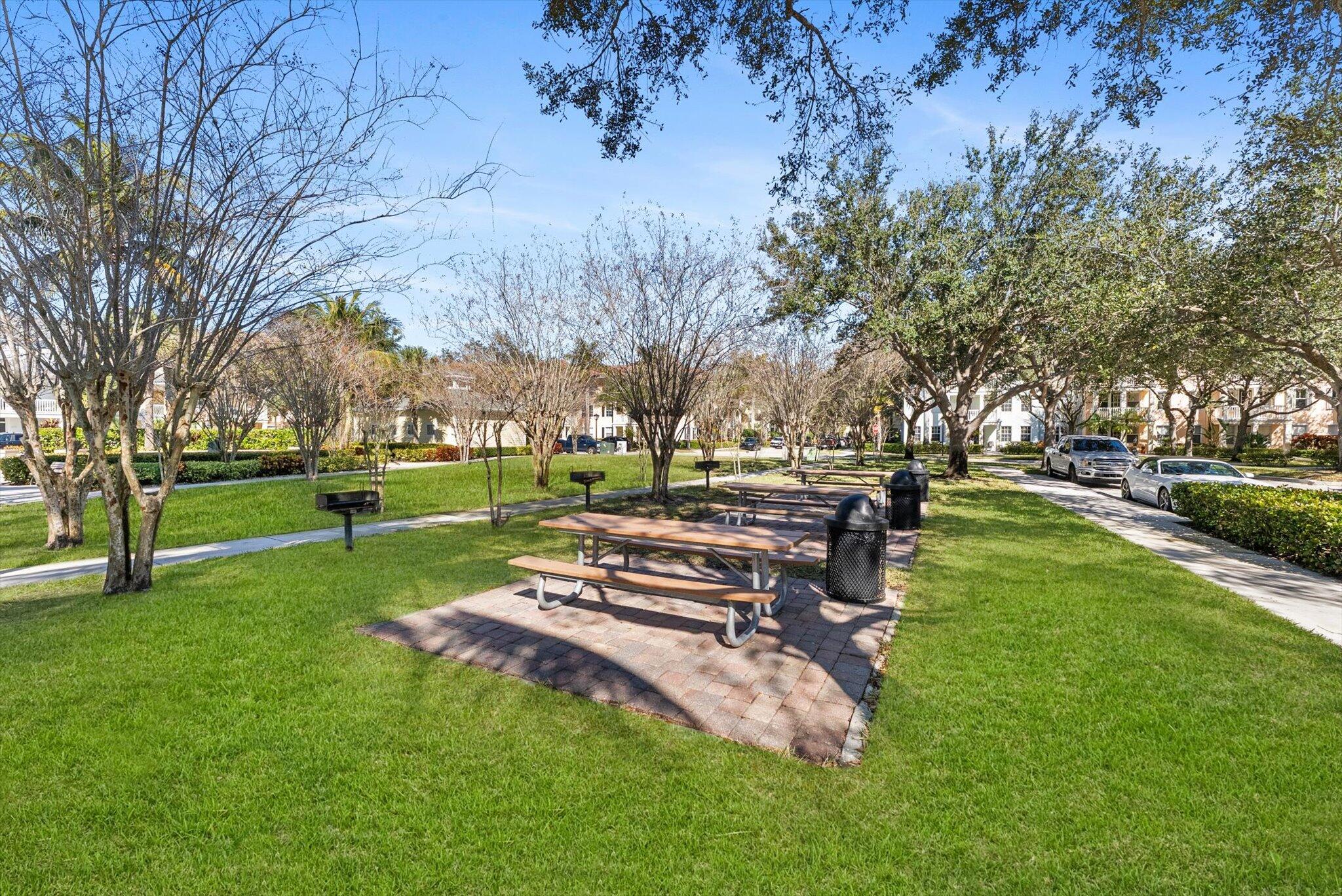 225 Murcia Drive 101