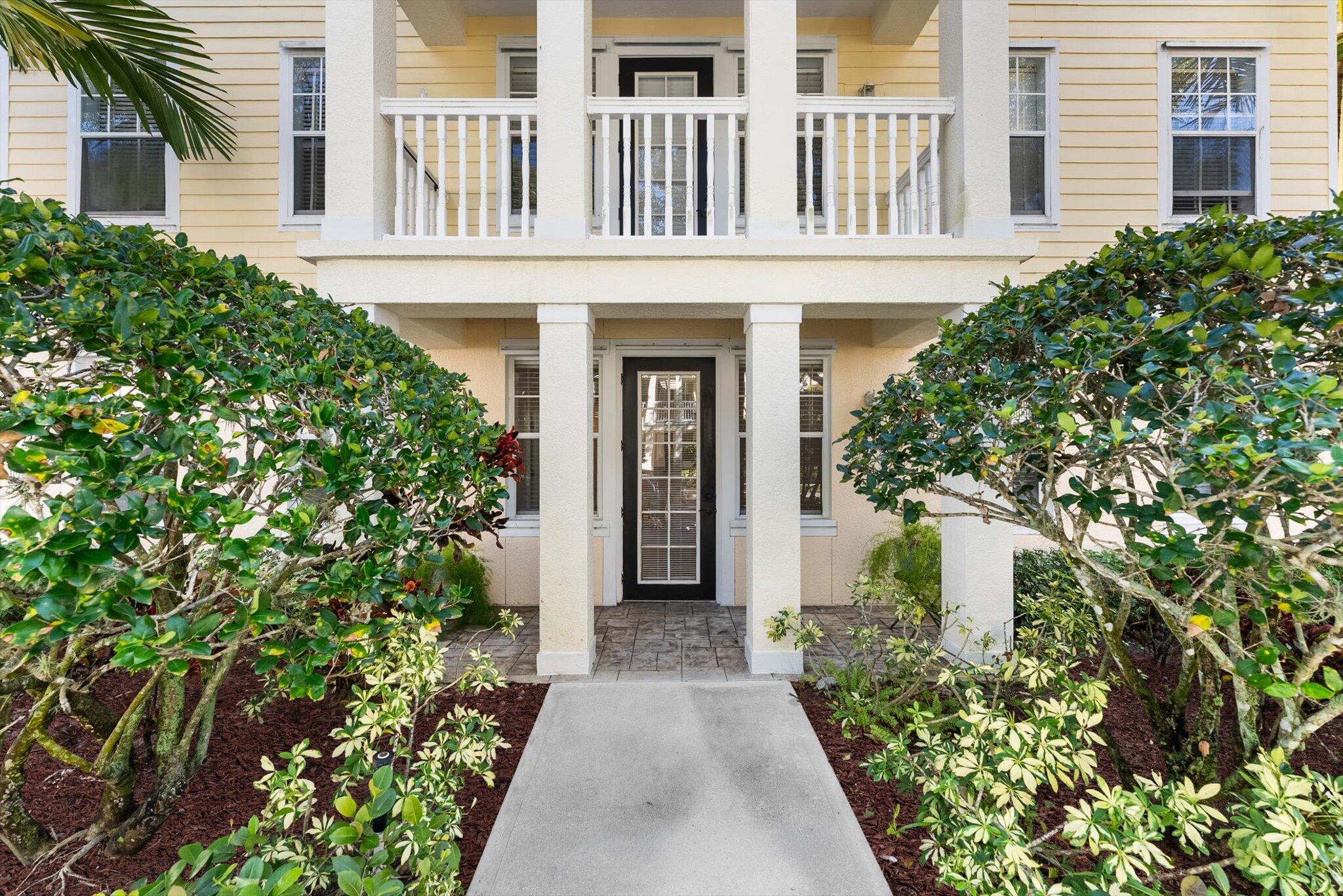 225 Murcia Drive 101
