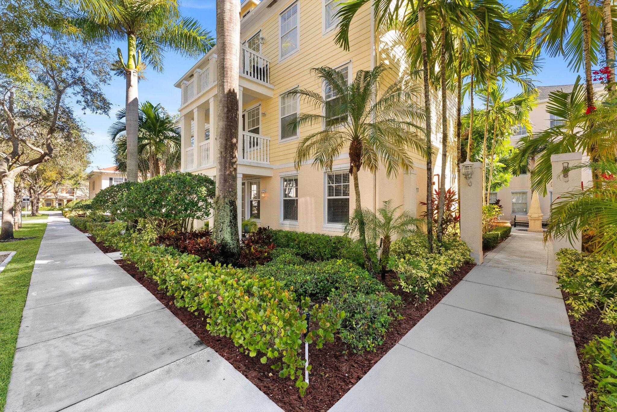 225 Murcia Drive 101