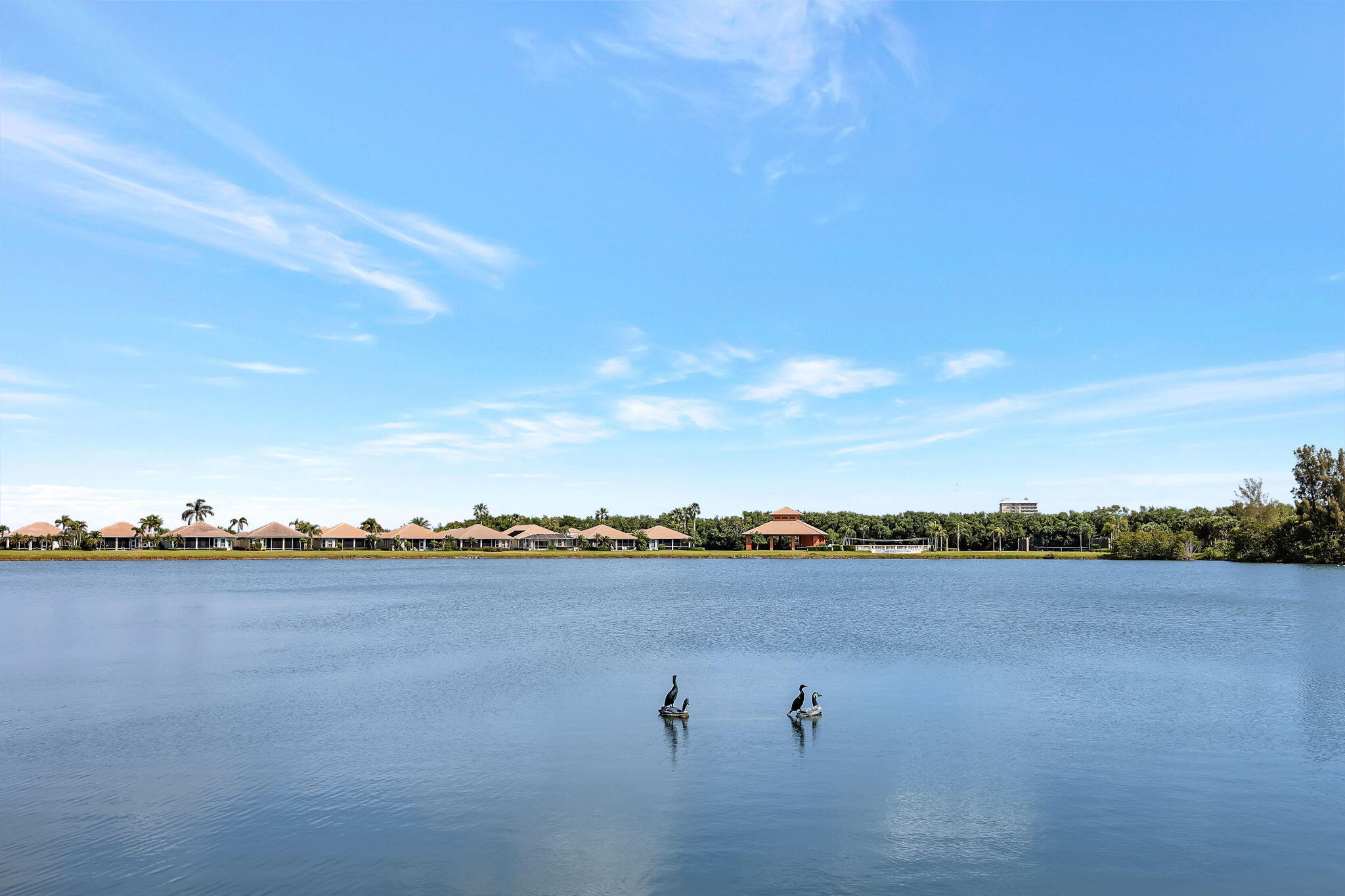3210 S Lakeview Circle 3-102