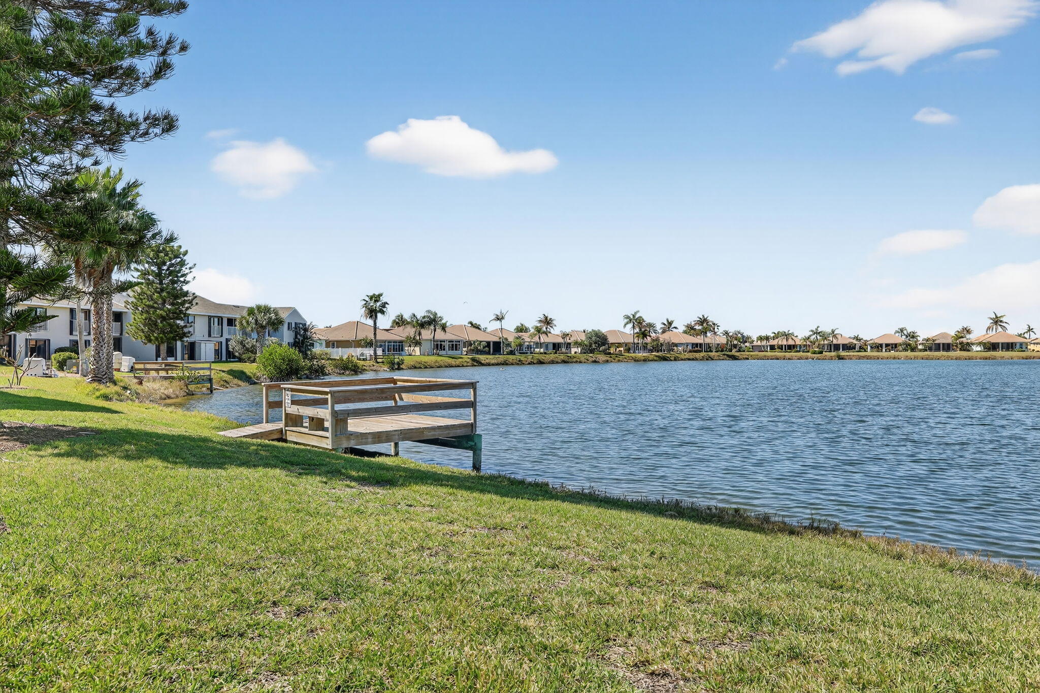 3210 S Lakeview Circle 3-102