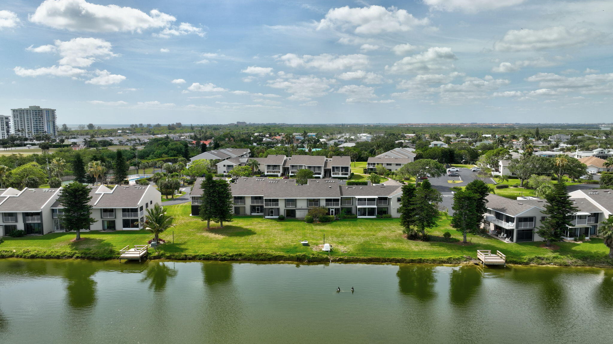 3210 S Lakeview Circle 3-102