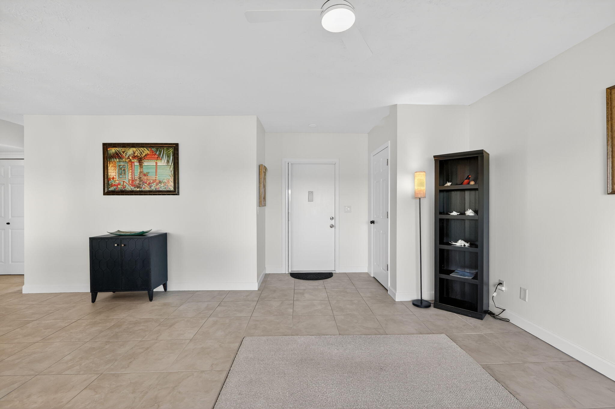 3210 S Lakeview Circle 3-102