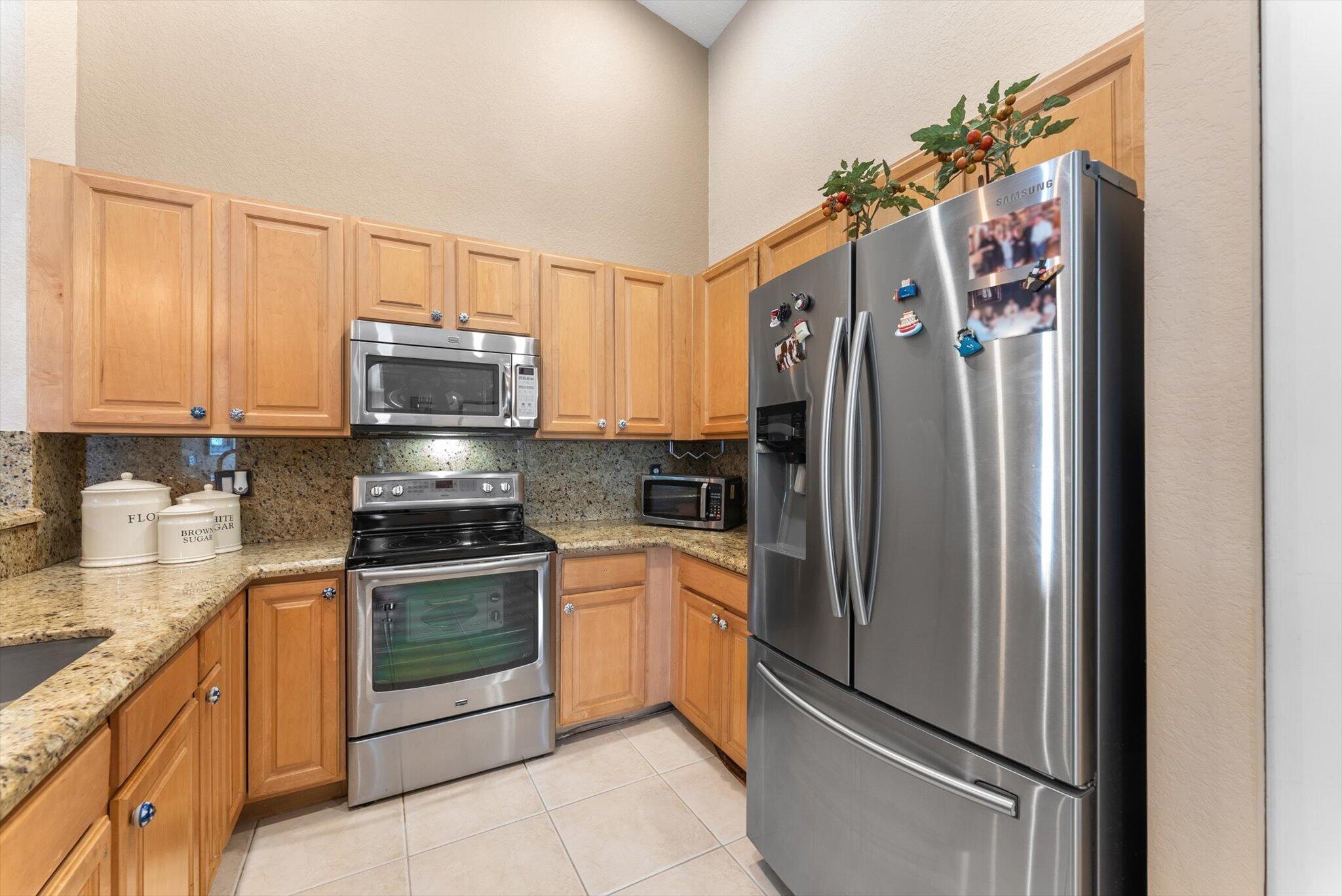 392 W Coral Trace Circle