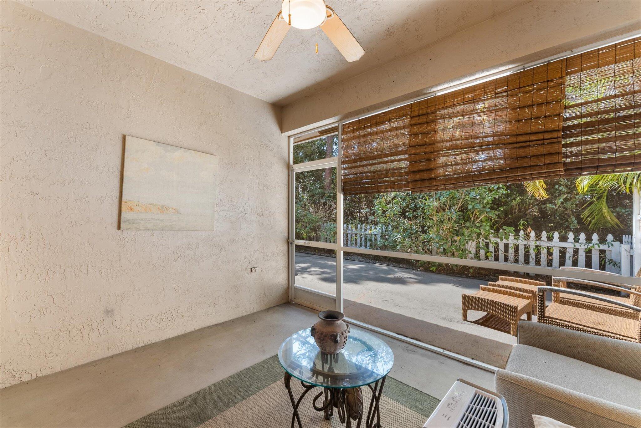 392 W Coral Trace Circle