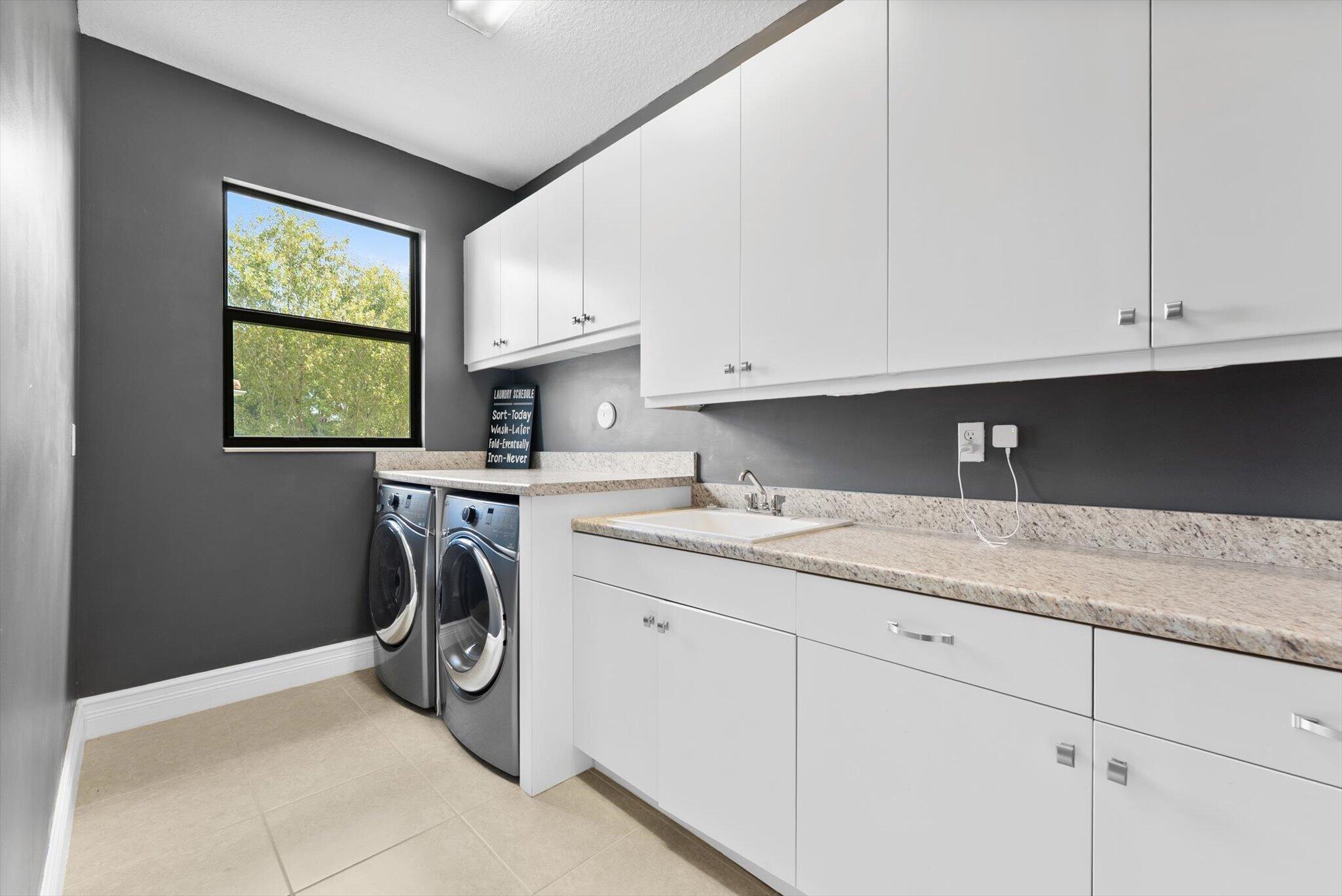 16945 Bridge Crossing Circle