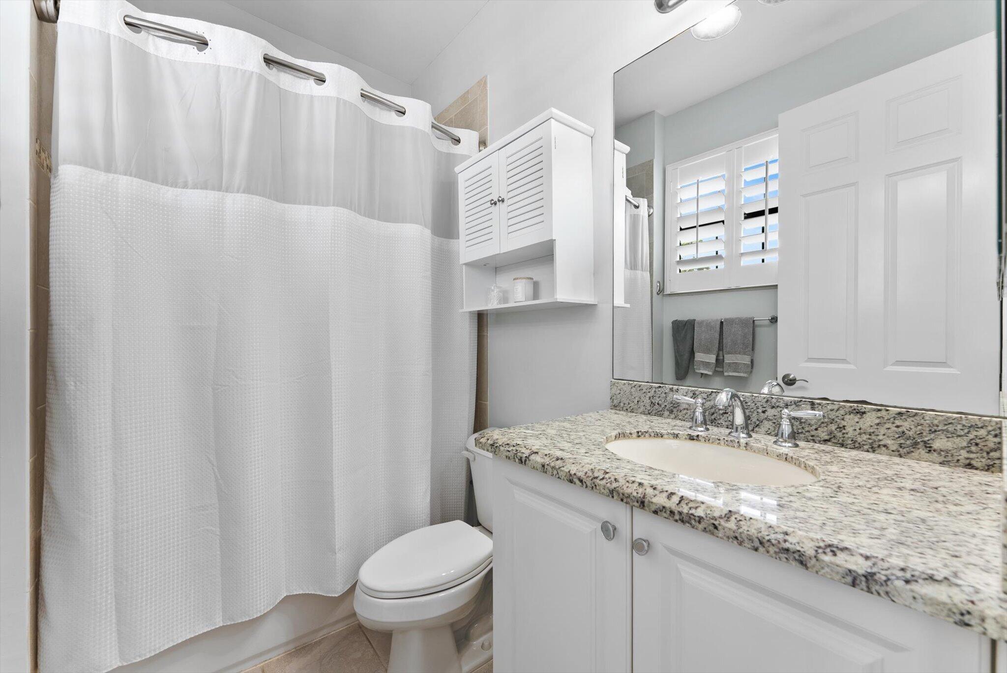 16945 Bridge Crossing Circle