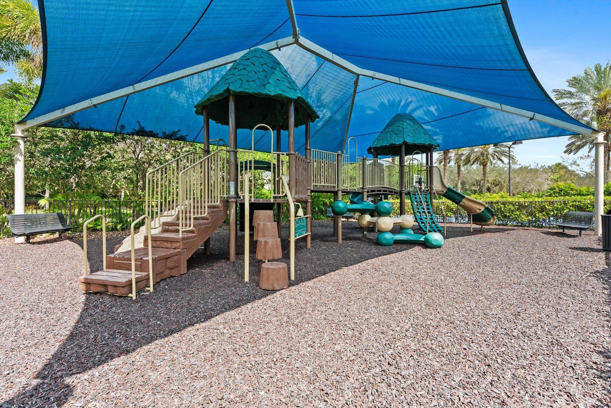 16945 Bridge Crossing Circle