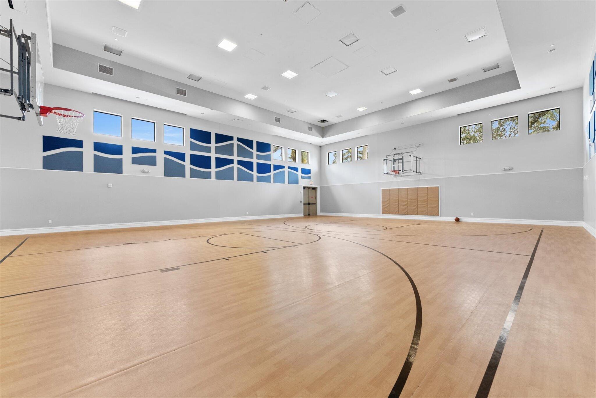 16945 Bridge Crossing Circle