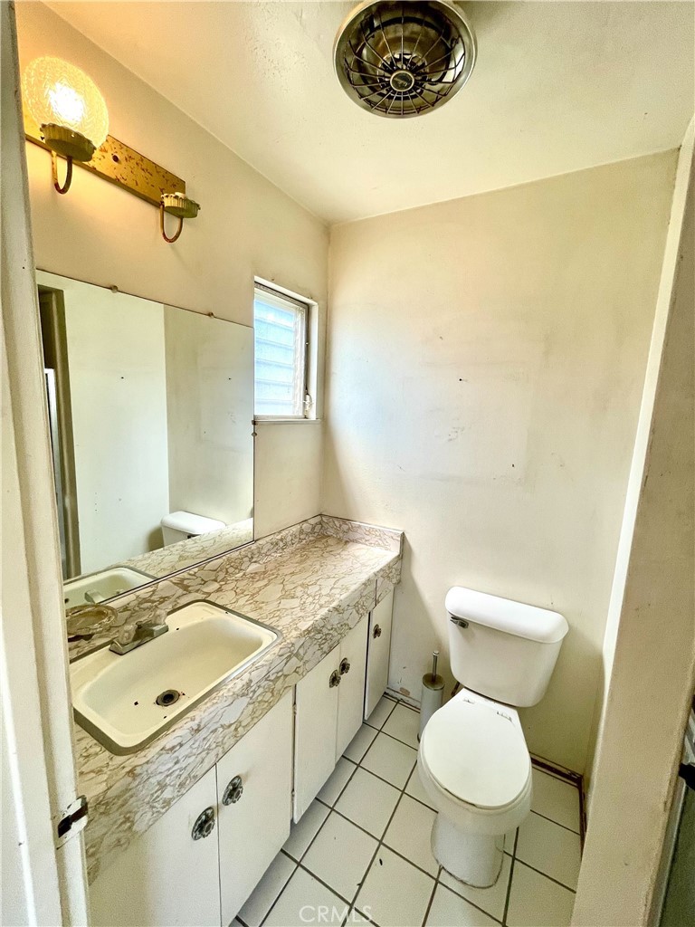 6401 Royal Oak Drive