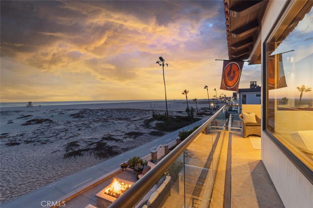 310 E Oceanfront