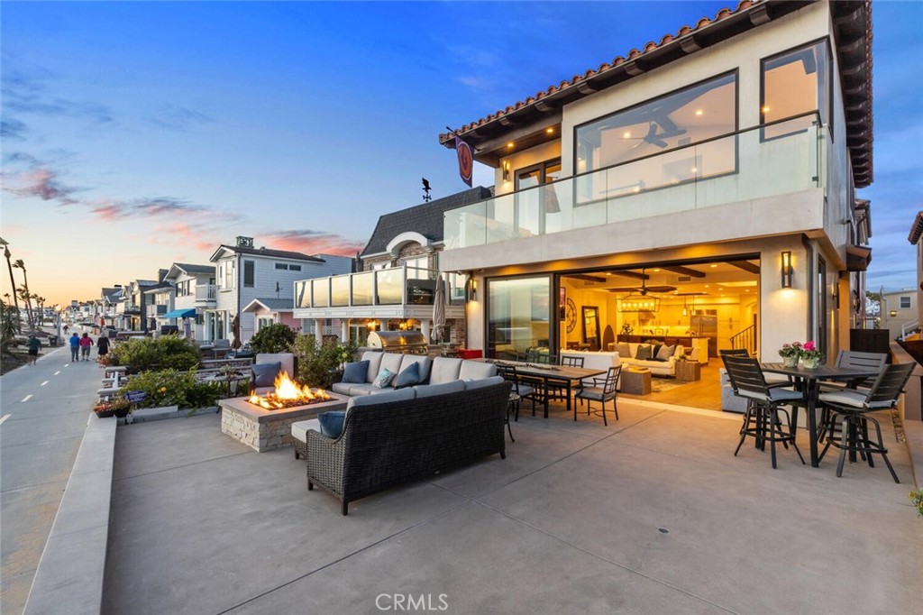 310 E Oceanfront