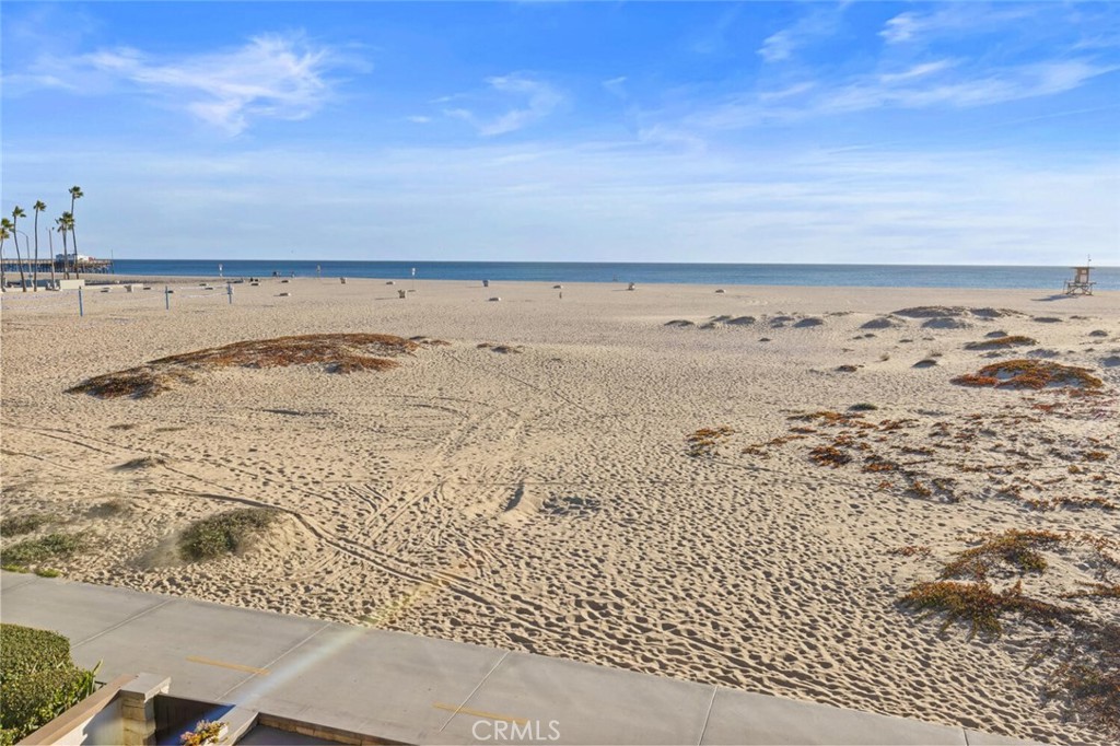 310 E Oceanfront