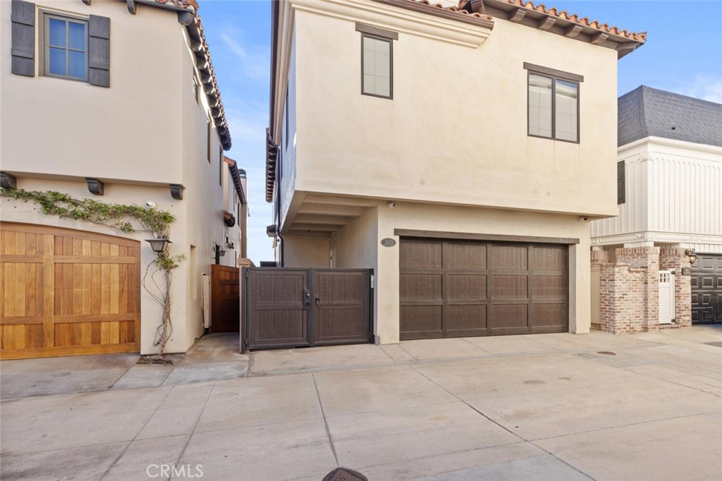 310 E Oceanfront