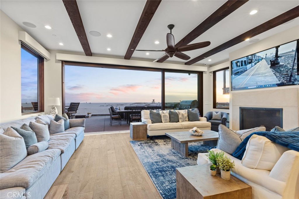 310 E Oceanfront