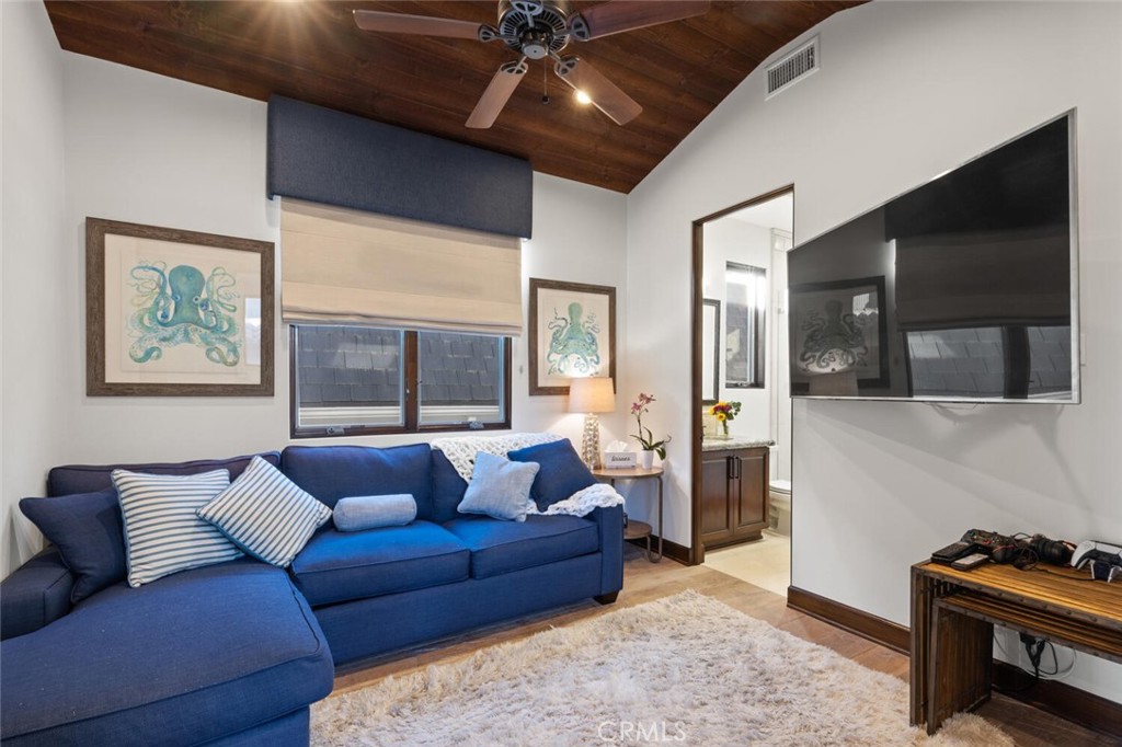 310 E Oceanfront