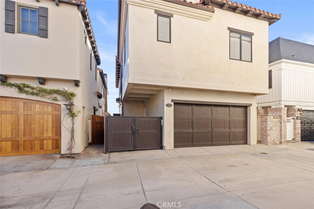 310 E Oceanfront