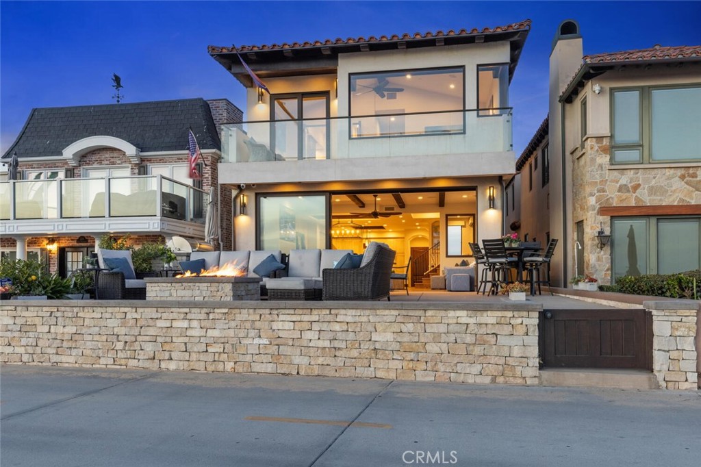 310 E Oceanfront